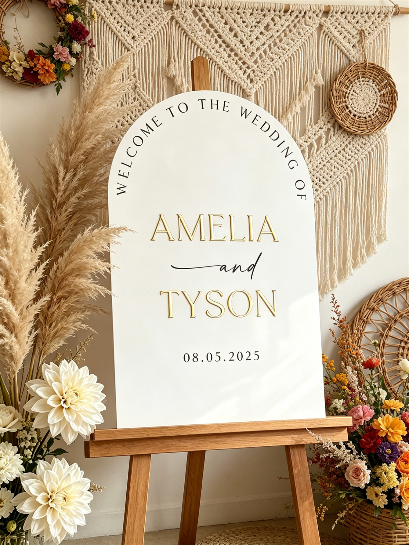 Wedding Welcome Sign - Personalized acrylic wedding welcome sign, modern and fashionable decoration of the wedding entrance. Welcome to our wedding sign